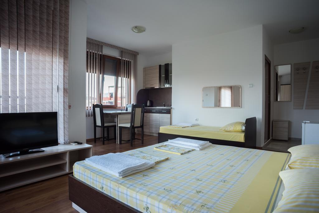 Guest House Georgievi Primorsko Esterno foto