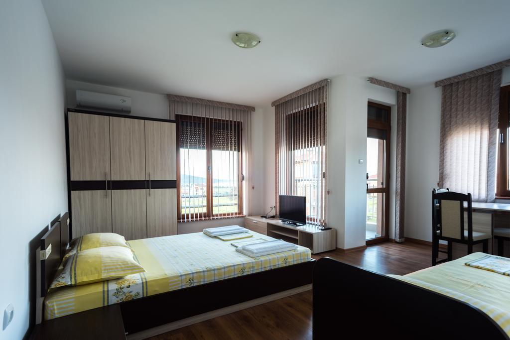 Guest House Georgievi Primorsko Esterno foto